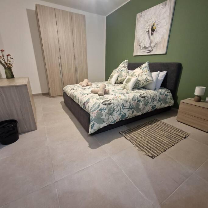 Centrally Located, Well Equipped, Stylish Flat. St. Paul's Bay Dış mekan fotoğraf