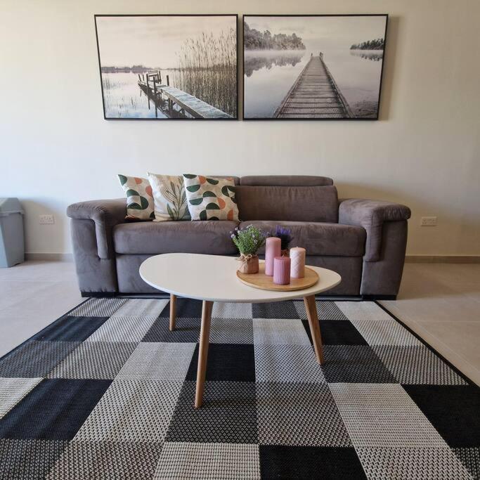 Centrally Located, Well Equipped, Stylish Flat. St. Paul's Bay Dış mekan fotoğraf