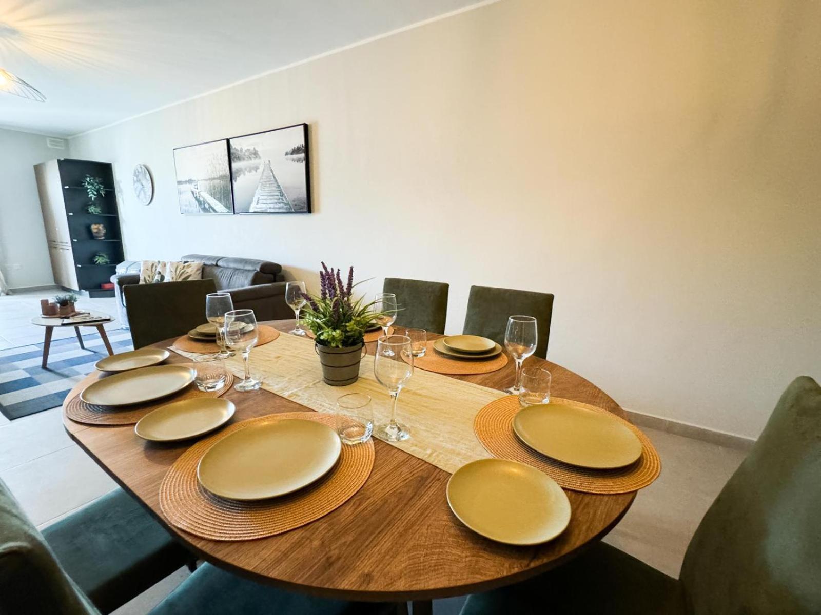 Centrally Located, Well Equipped, Stylish Flat. St. Paul's Bay Dış mekan fotoğraf